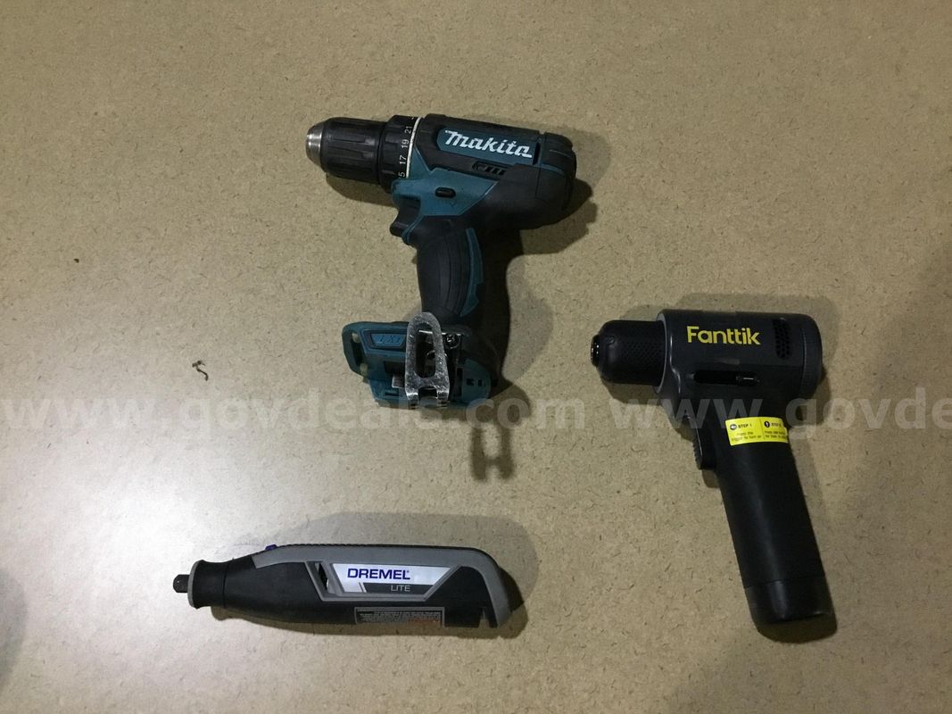 1 Lot of Assorted Hand Power Tool