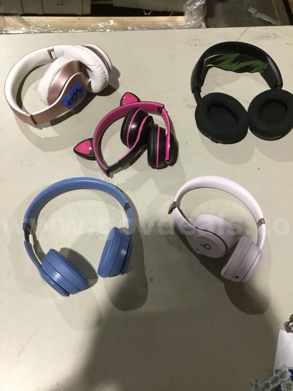 Lot of headphones-dark pink & black headphones "DH"