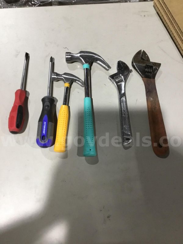 Lot of tools-chrome silver steel 8" wrench tool "DH"