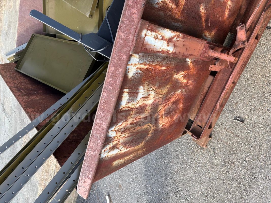 Metal Can Full of Scrap Metal (will need to have can dumped and left)" JM"