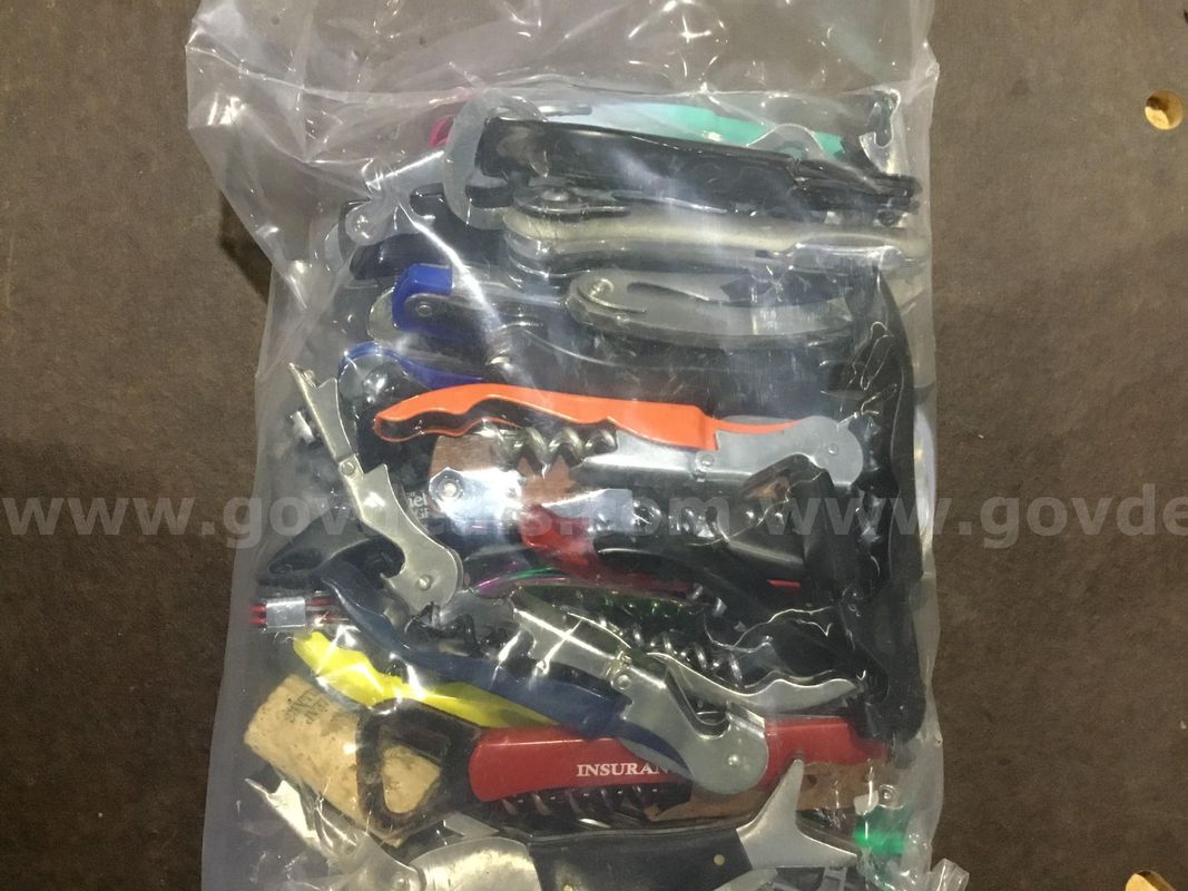 1 Lot of Waiter's Corkscrews