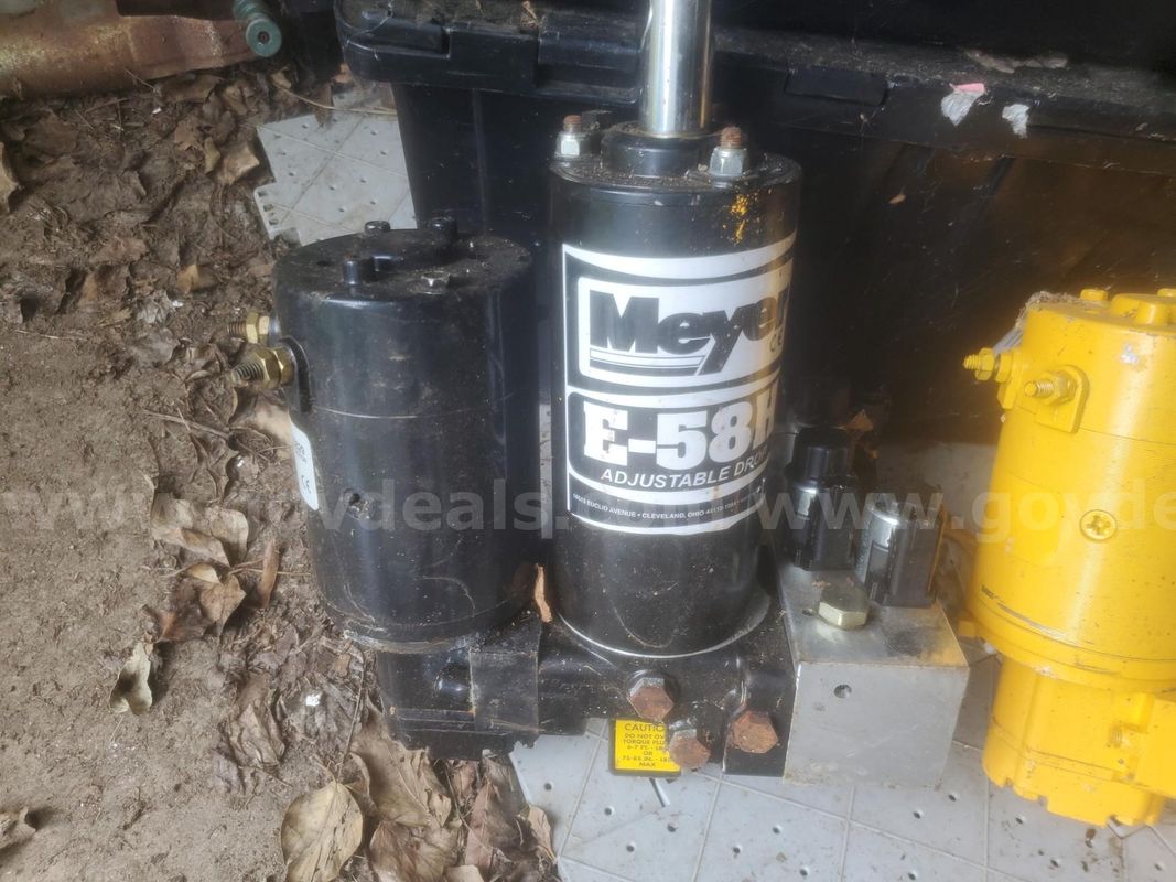 Meyer Snow Plow Hydraulic Pump Lot - 8 Units