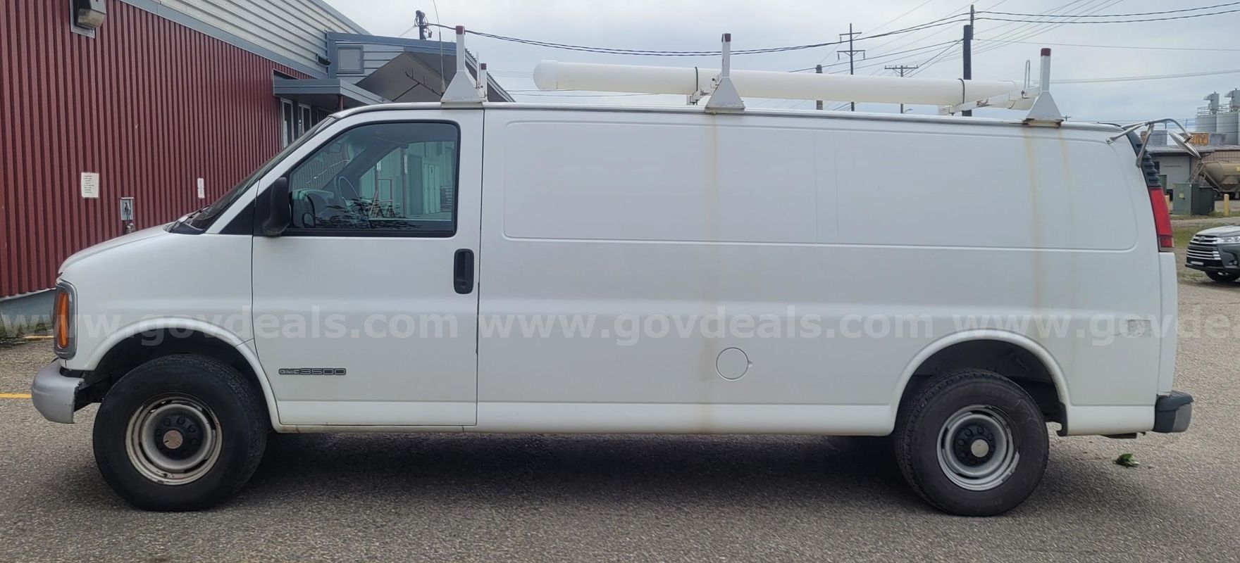 1999 GMC Savana 1 Ton Extended Cargo Van