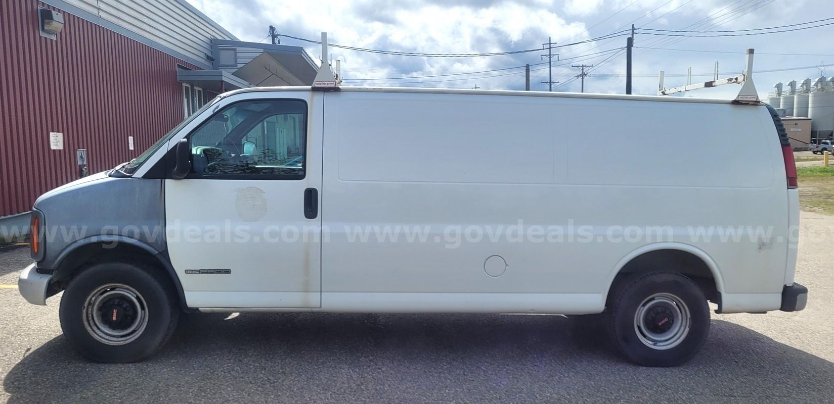 1997 GMC Savana 3/4 Ton Cargo Van