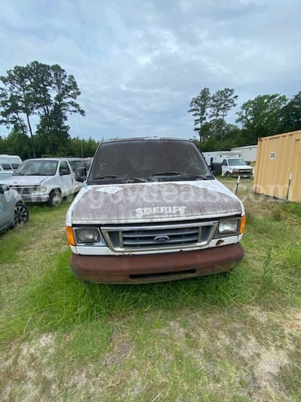 2004 Ford Econoline