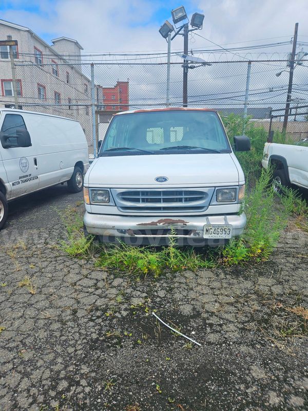 2001 Ford Econoline