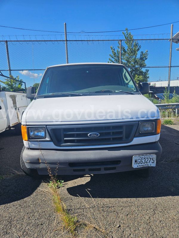 2004 Ford Econoline