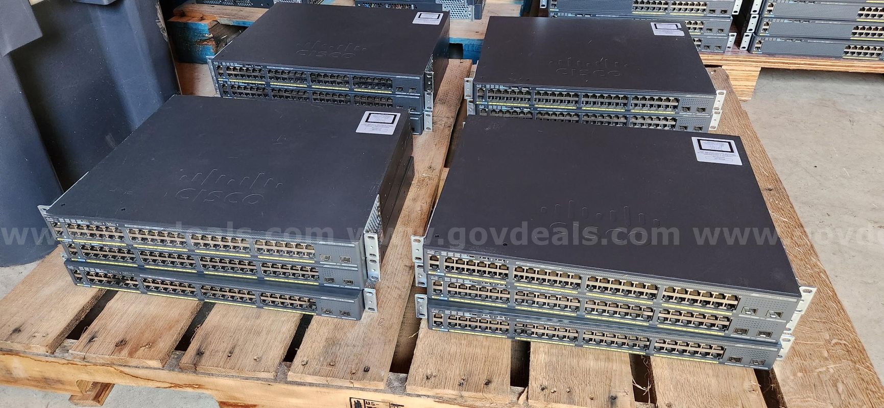 12 Cisco 2960 Series Switches (Lot #3)