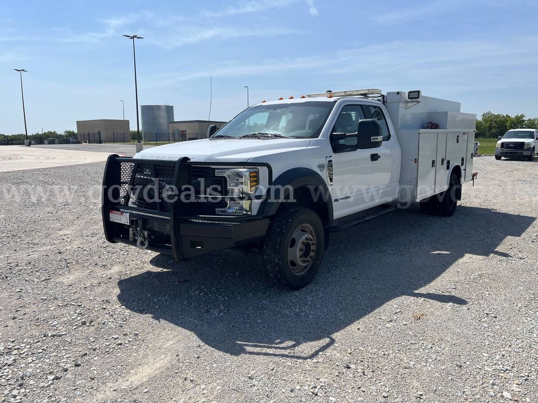 2019 Ford F-550 XL SD 4x4 Extended Cab Mechanics Truck