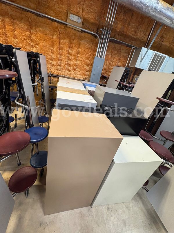 (14) Misc. Filing Cabinets