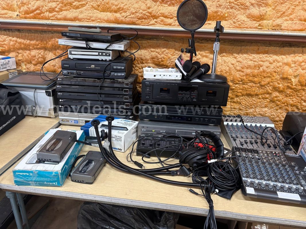 (1) Misc. Lot of Audiovisual Equipment