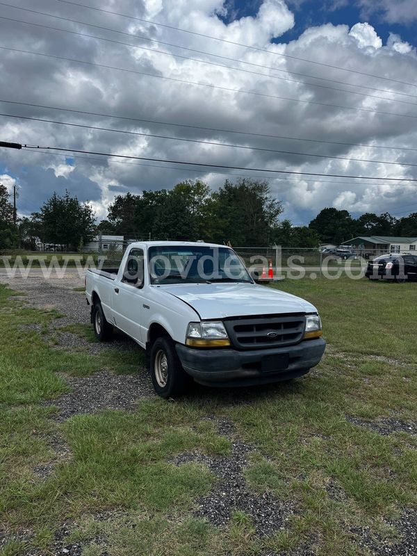 1998 Ford Ranger XL Reg. Cab Short Bed 2WD