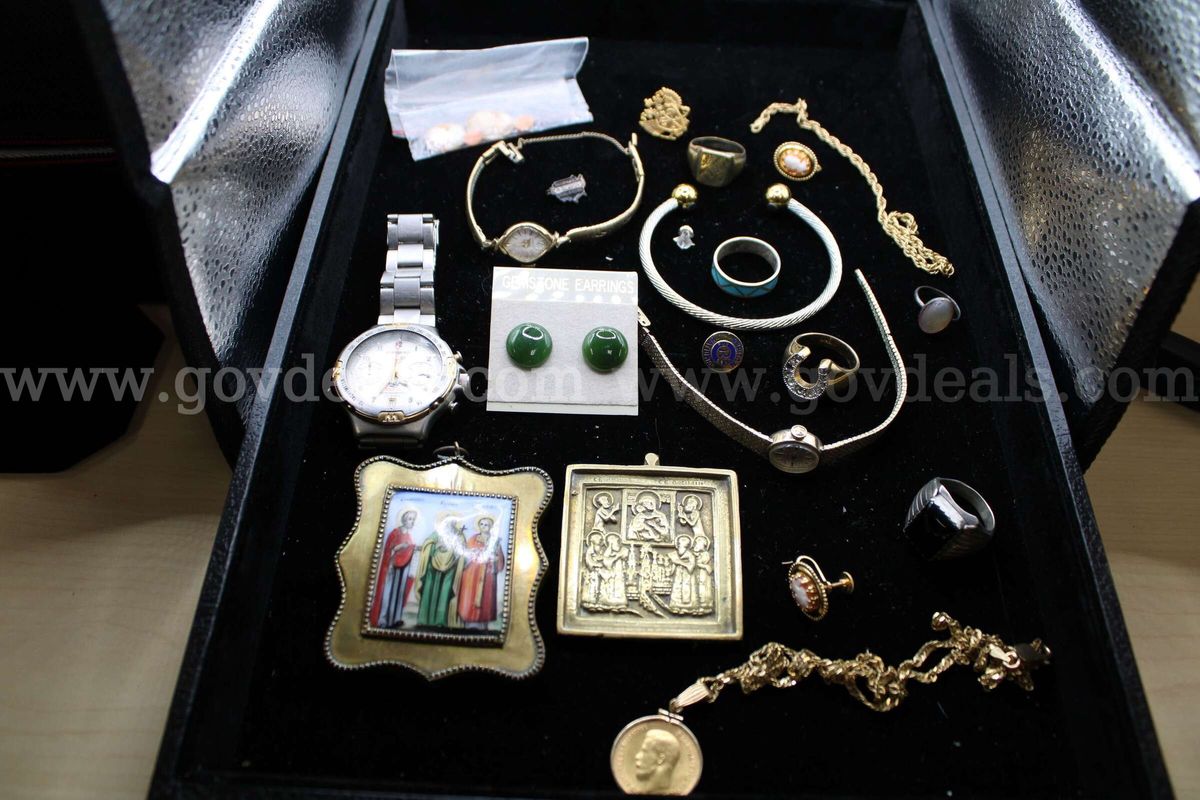 Pins (3), Bracelet (2), Watches (3), Pairs Of Earrings (2), Single Earring (1),