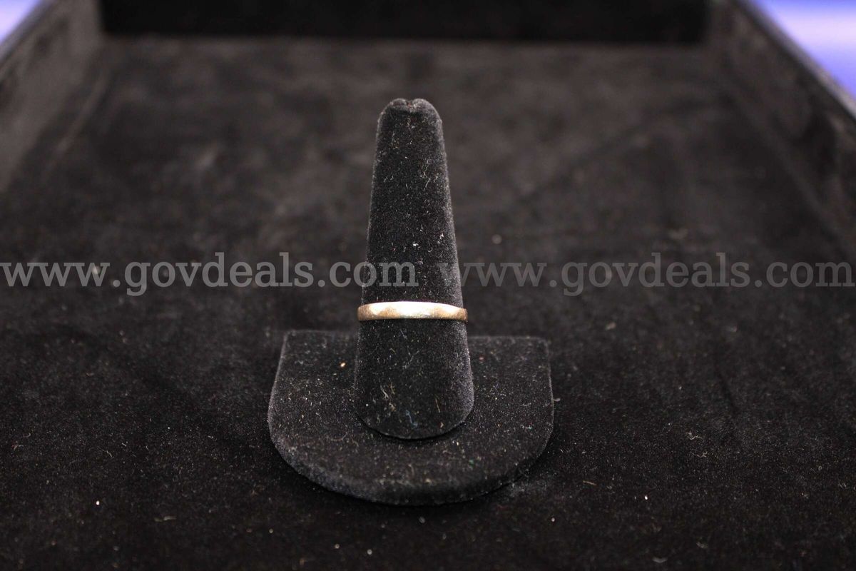 Ring (1)
