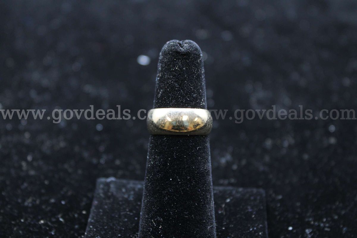 Ring (1)
