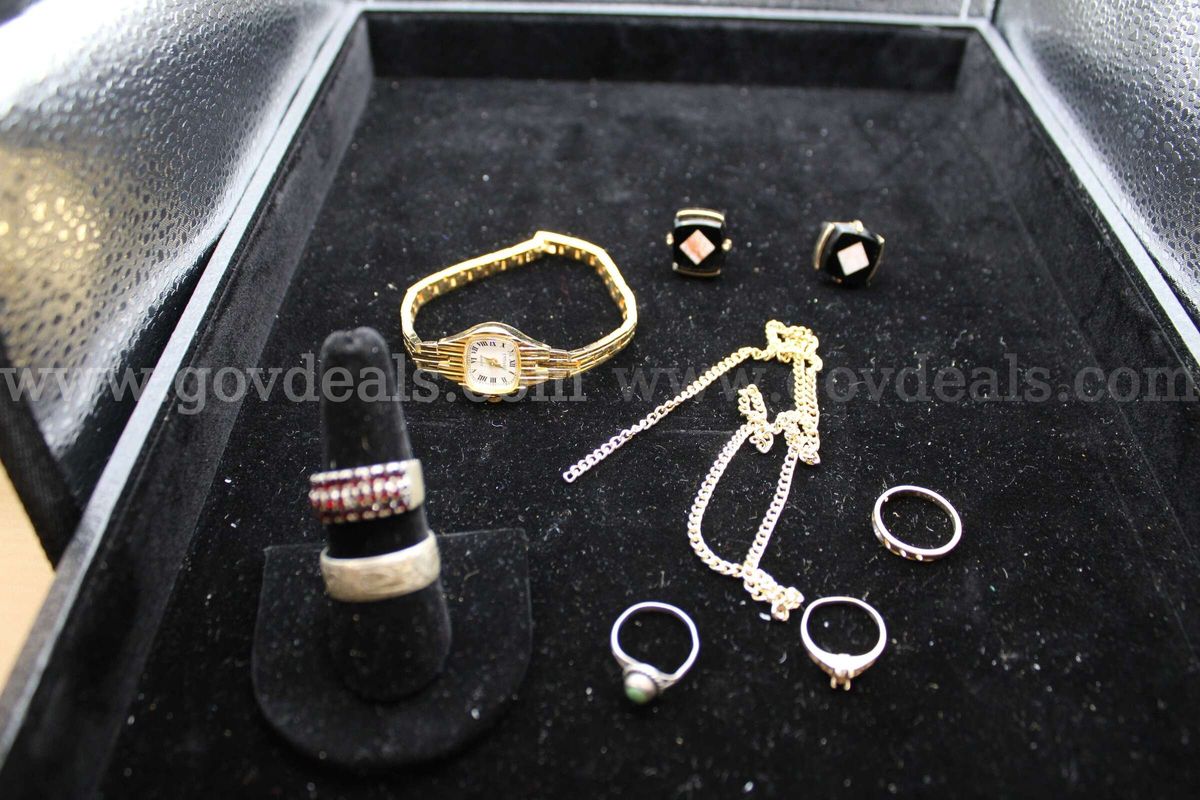 RINGS (5); NECKLACE (1); WATCH (1), CUFF LINK, PAIR (1)