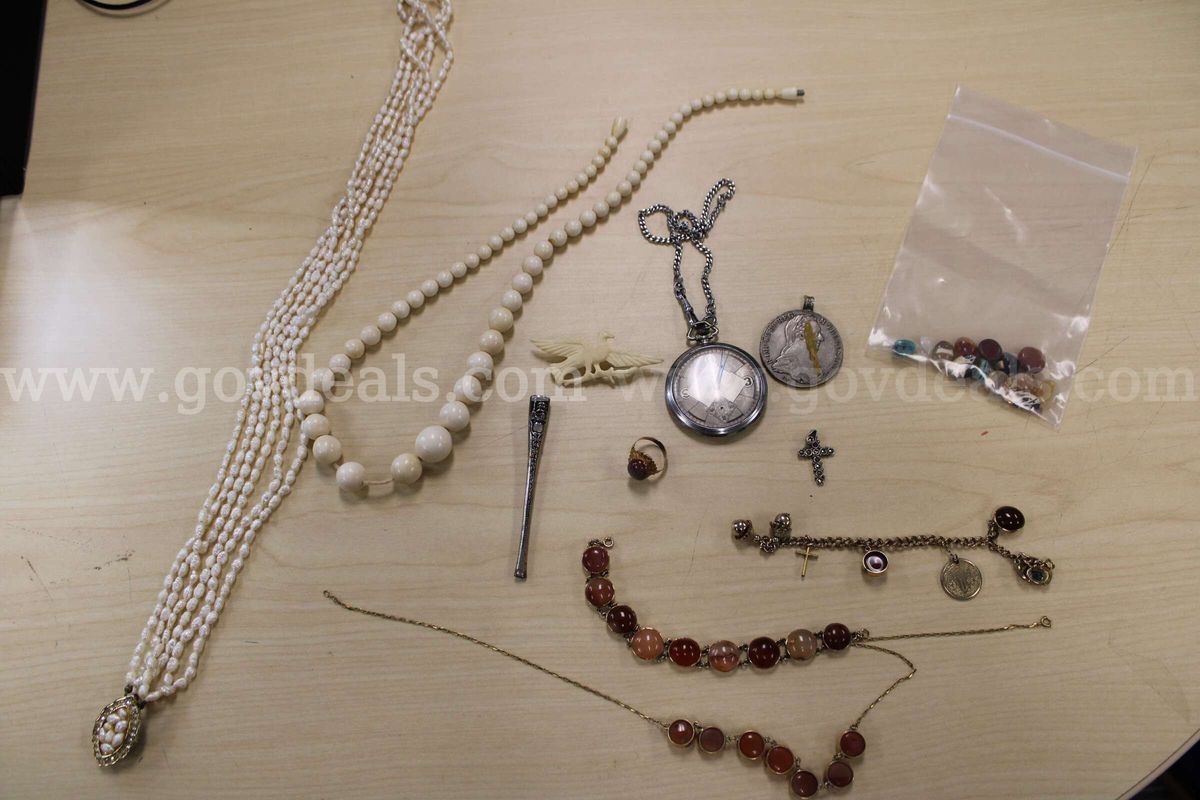 Watch, Pocket (1); Necklace (3); Charm (2); Bracelet (1); Ring (1); Misc Pc (1);
