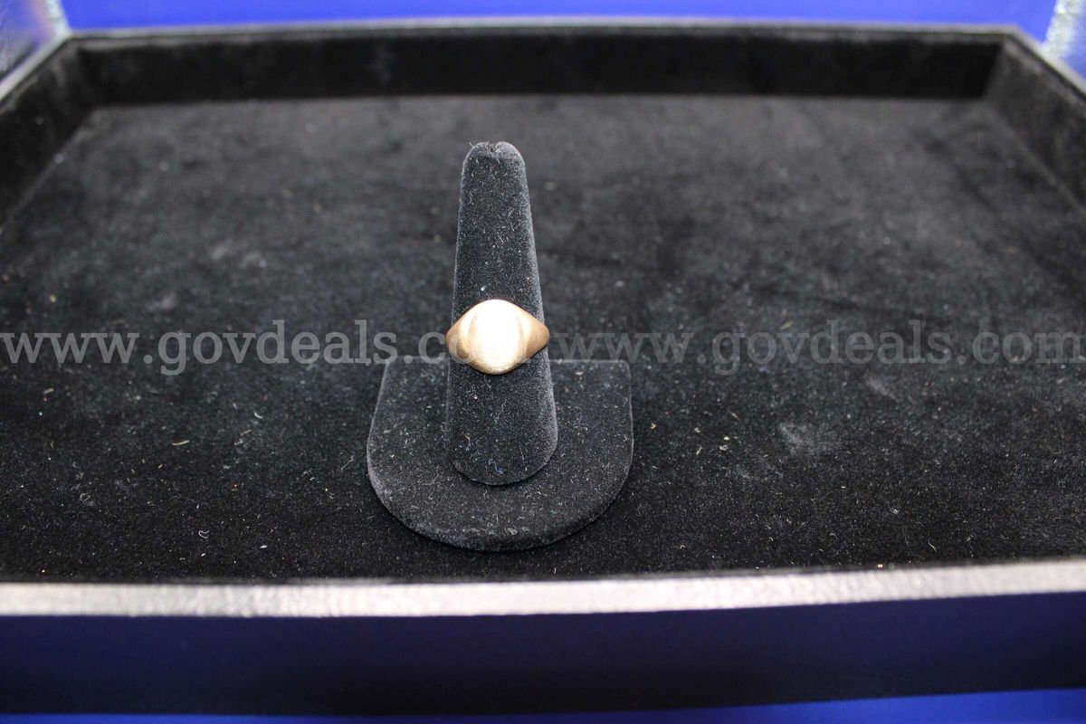 Ring (1)