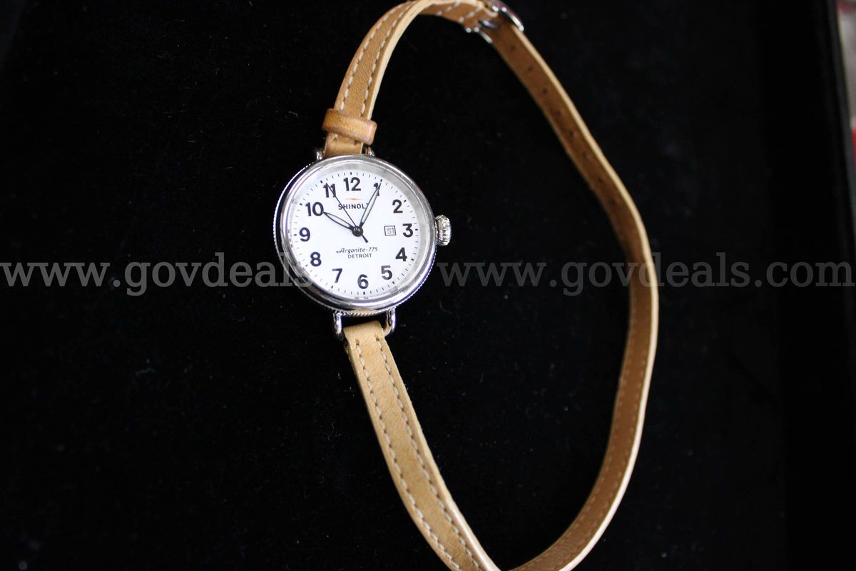 Watch (1)