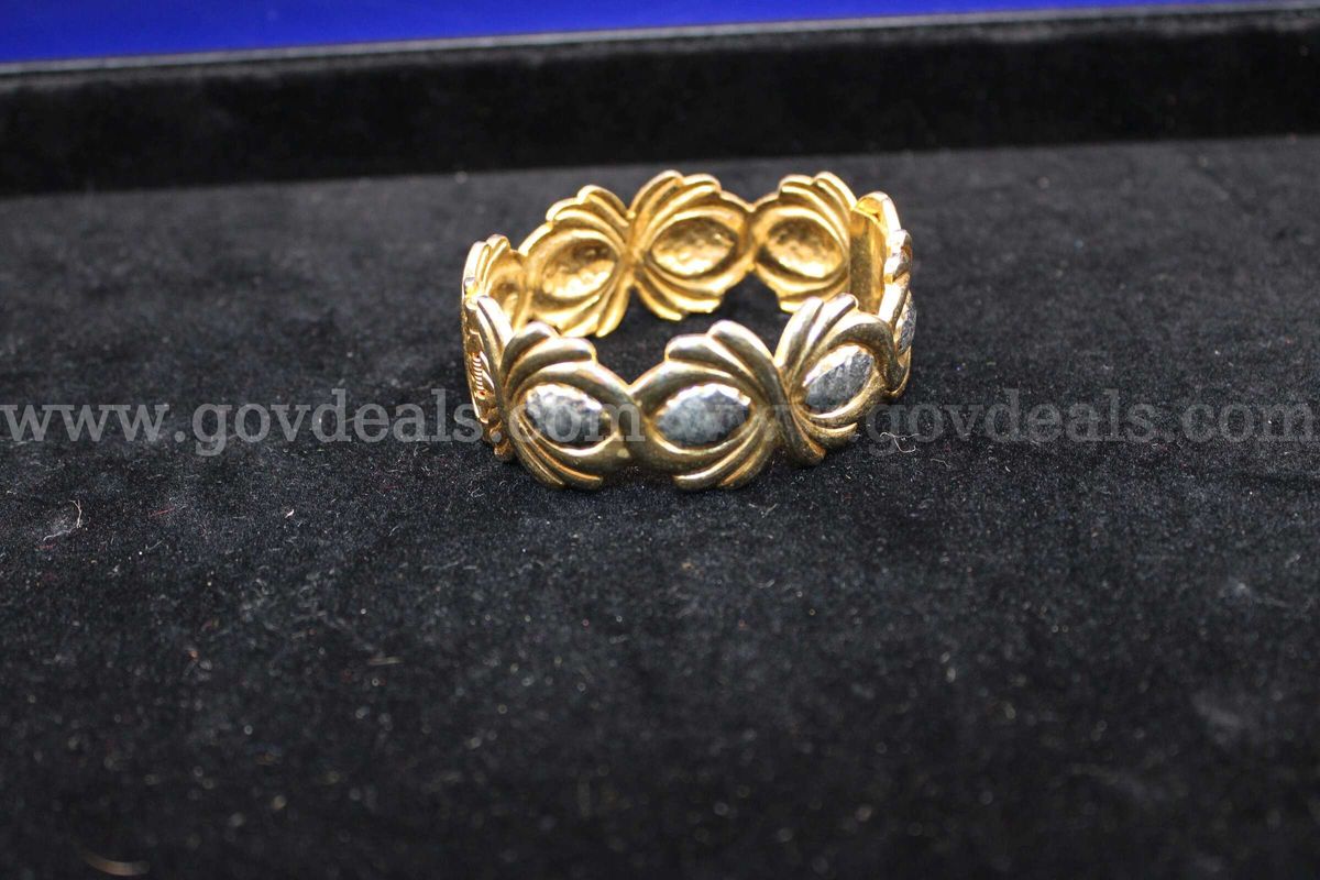 1 Bracelet
