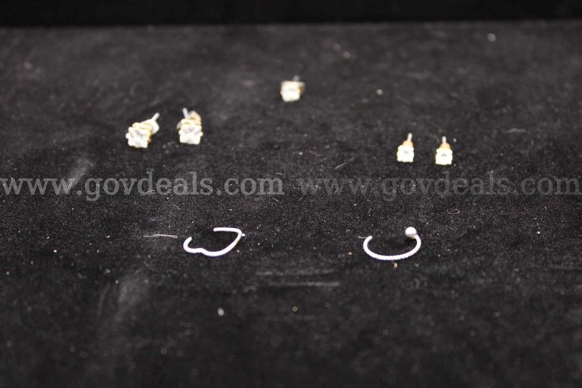 Earring, Single (7)