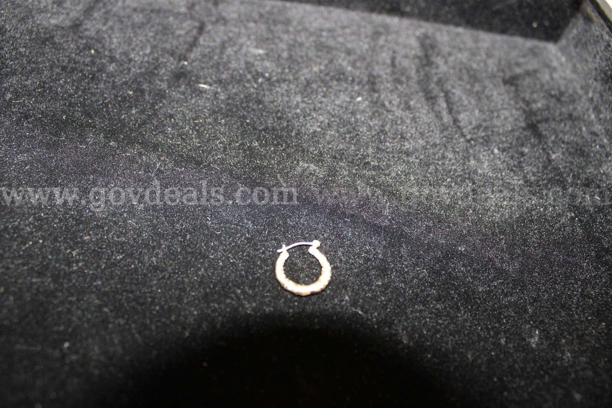 Earring, Single (1)