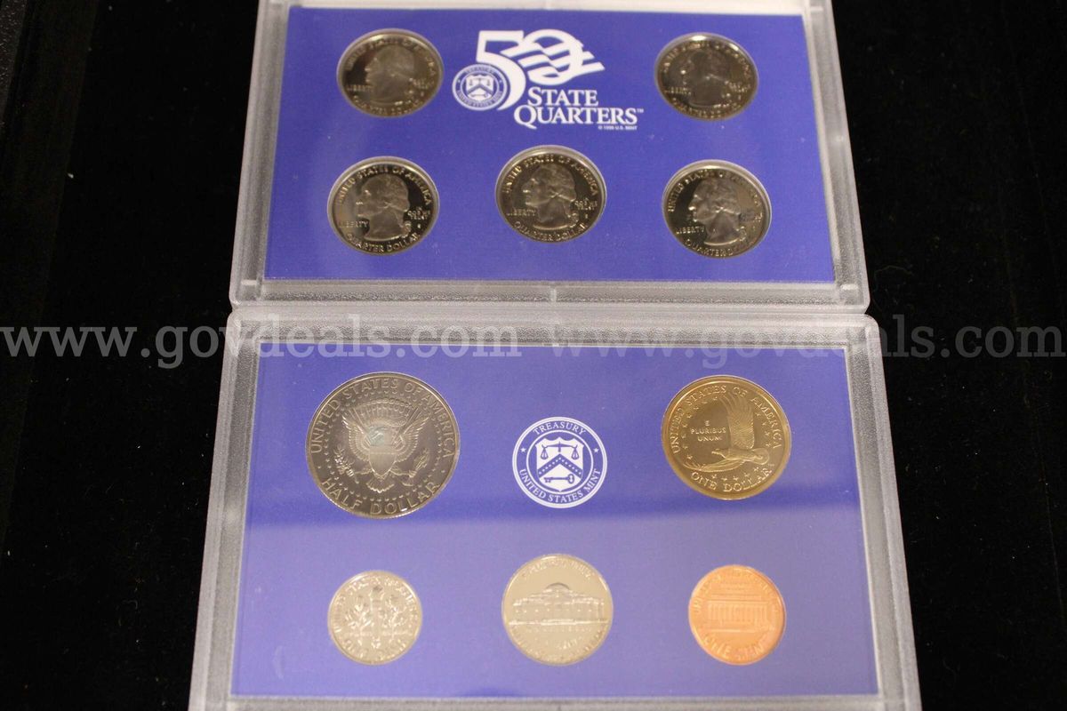 COIN SET (9); $1 COIN (3); QUARTER (1); DIME (1); PENNY (4)