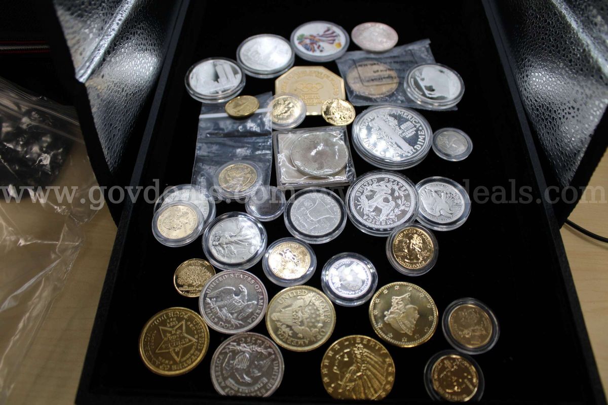 CURRENCY NOTE (2), TOKEN (27), $1.00 COIN (4) $0.10 COIN (2), $0.01 COIN (4), $0