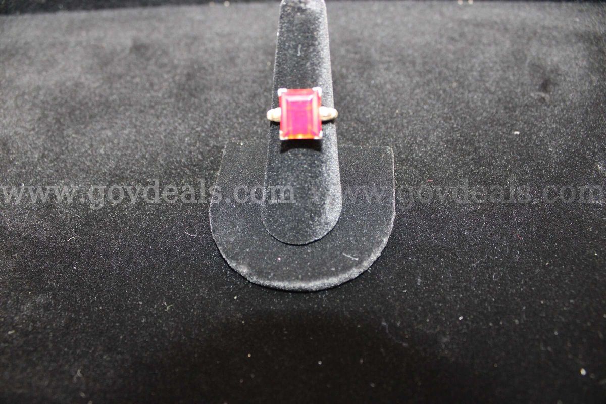 Ring (1)