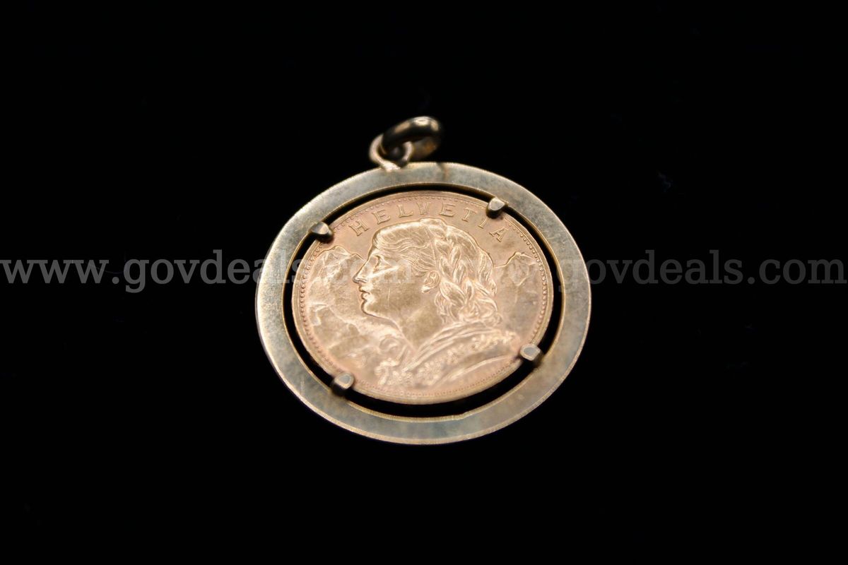 Charm (1)