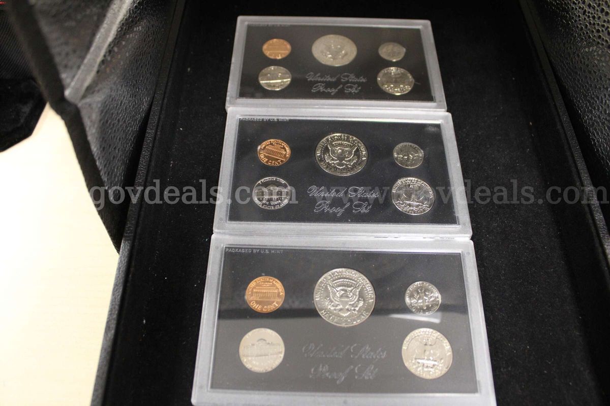 Proof Set (5); Nickel (232); Penny (101)