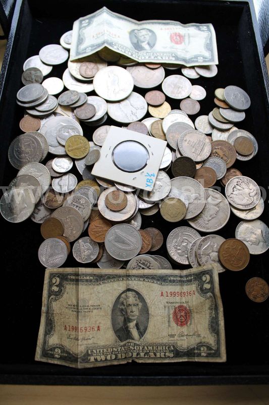 $2 BILL (2); DIMES (7); QUARTERS (4); NICKELS (10); PENNY (22); $1 COIN (8)