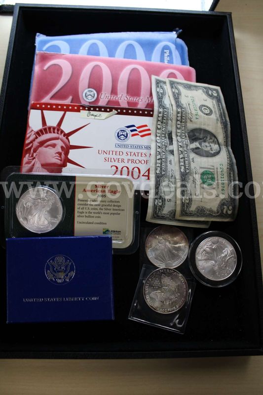 $2 BILL (2); $1 COIN (4); HALF DOLLAR (1); COIN SET (3)