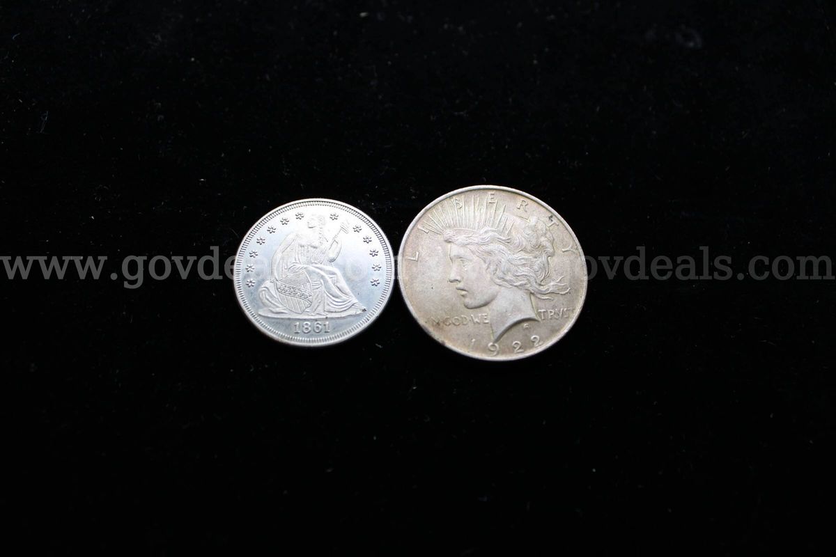 $1 Coin (1); Half Dollar (1)