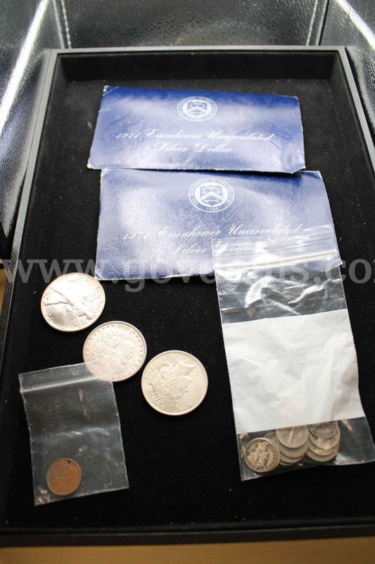 $1.00 COIN (5), 0.10 COIN (14), $0.01 COIN (2), 0.05 COIN (1), FOREIGN COIN (1)