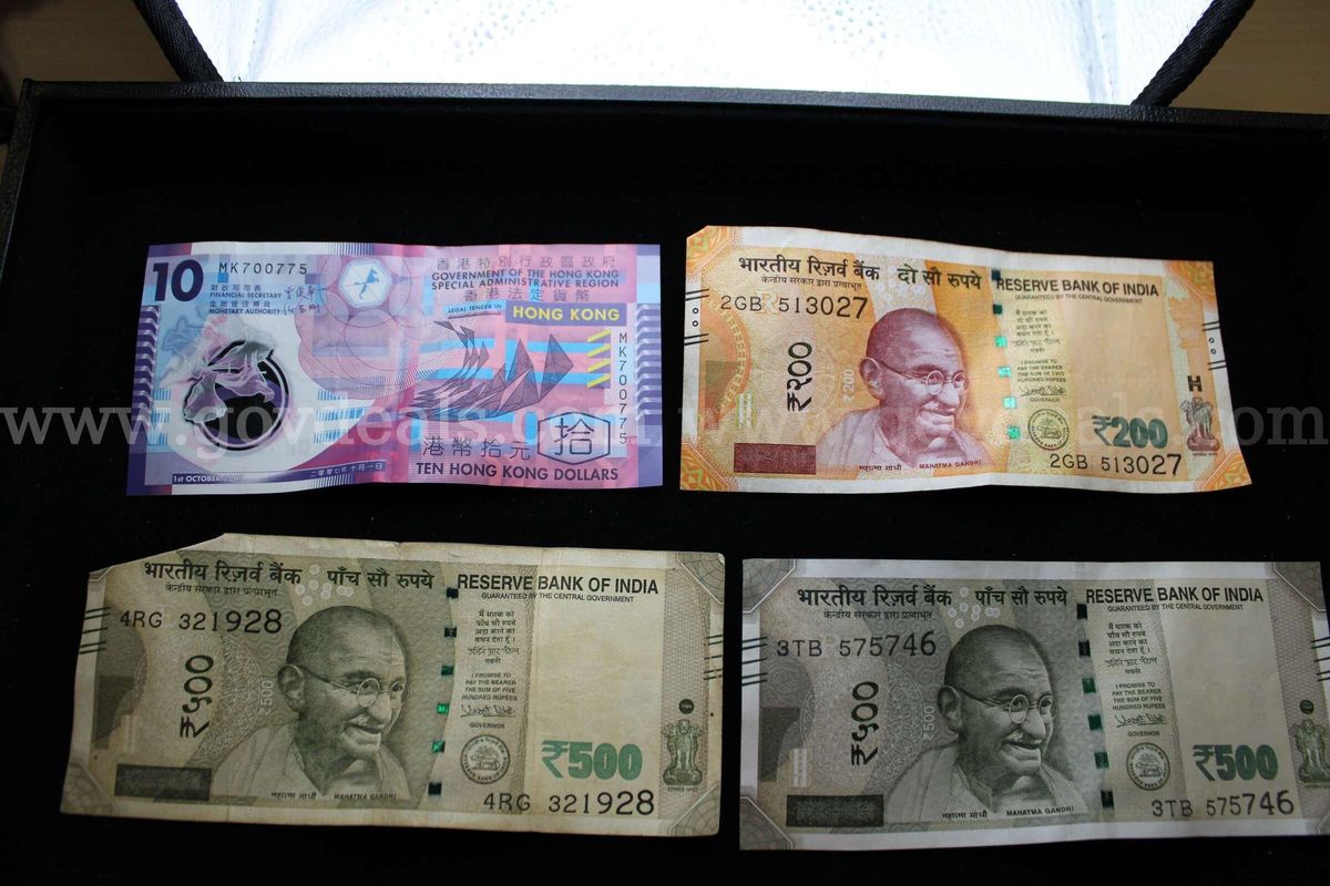 (4) Foreign Currency