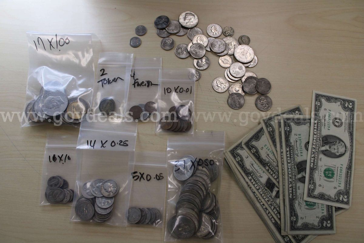 $2 BILL (16); $1 COIN (17); HALF $ (34); QUARTER (40); DIME (17); NICKEL (7);