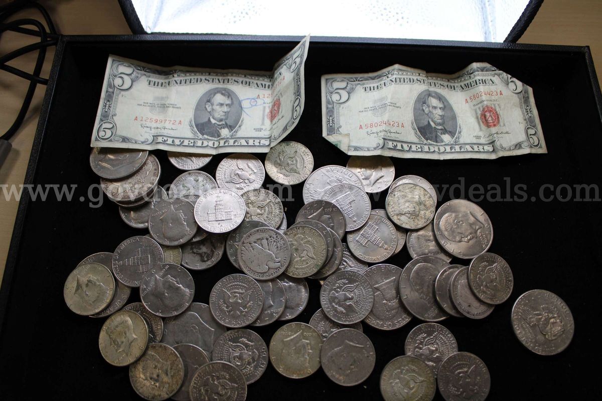 $5 BILL (2); $1 COIN (10); HALF DOLLAR (50)