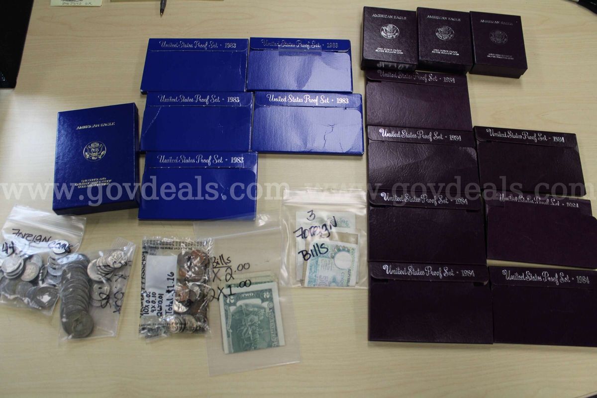 Proof Set (12) $1.00 coins (3) Mints Set (1) Foreign Coins (44) Foreign Bil