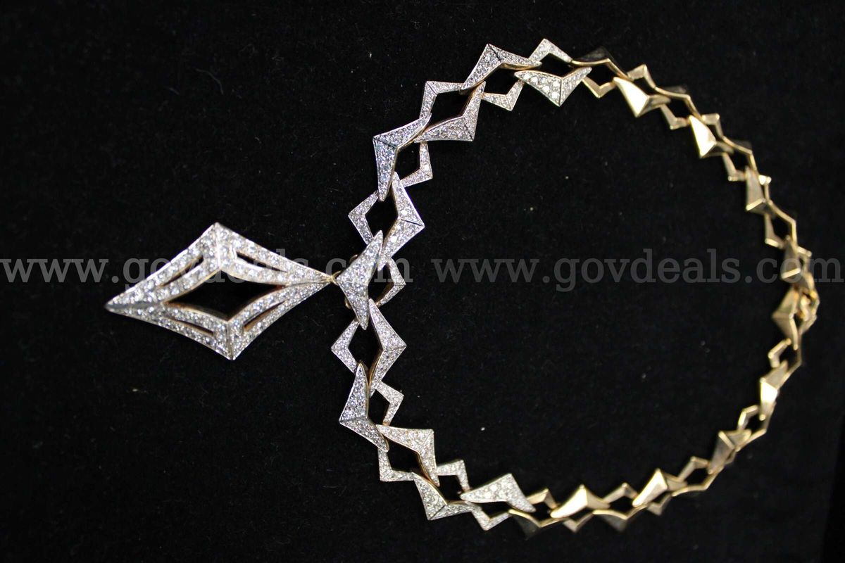 Necklace (1)