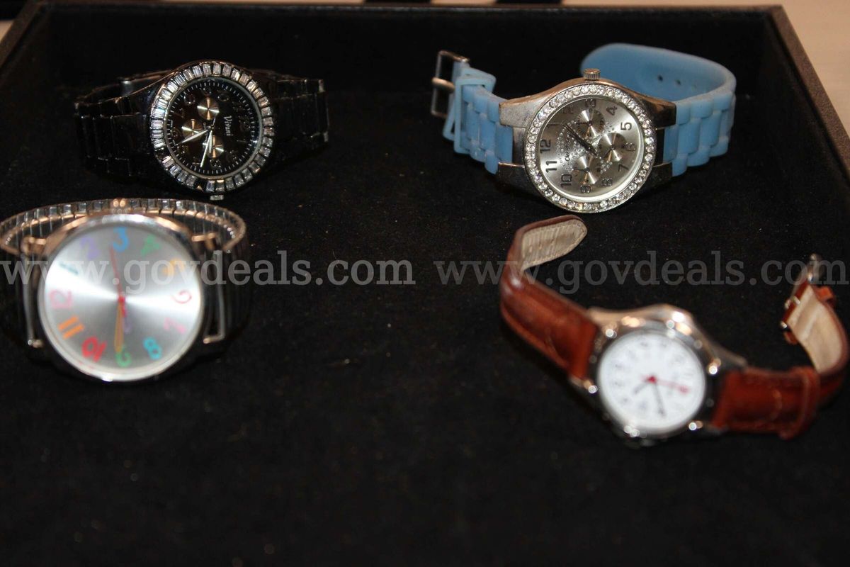 4 Watches