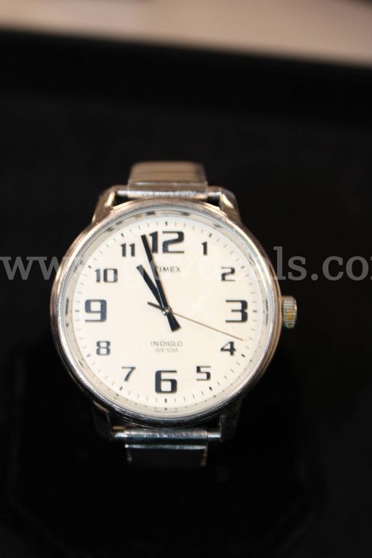 Watch Silver (1)