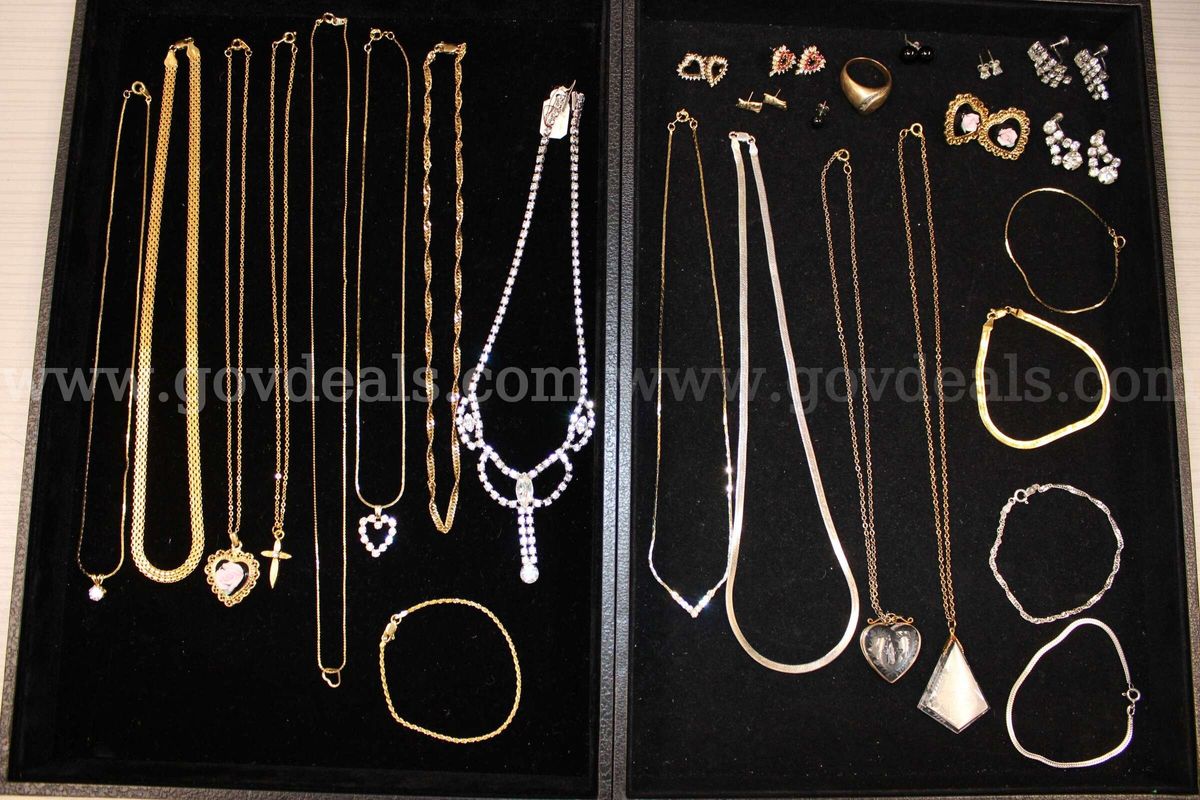 12 Necklace, 5 Bracelets, 8 Earrings Pair, 1 Single Earring, 1 Ring