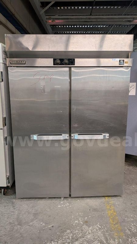 HOBART 2 DOOR REFRIGERATOR