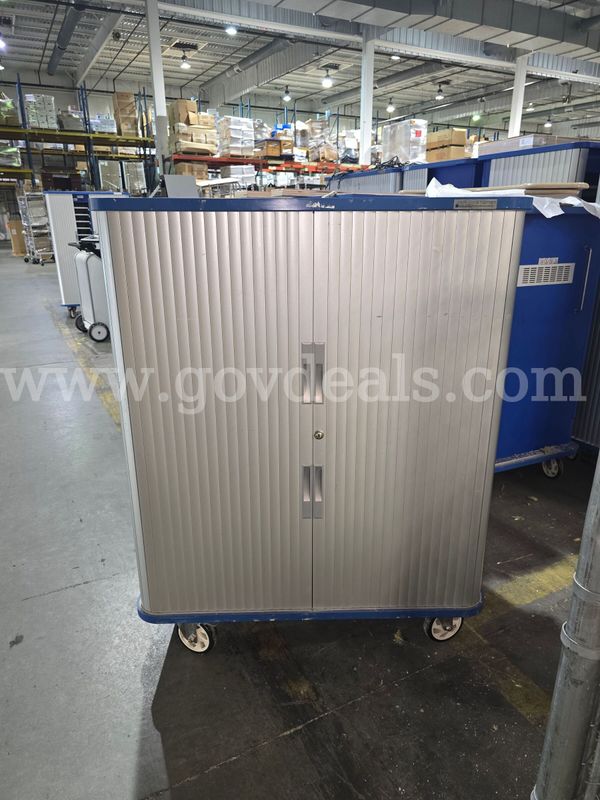 5 Mobile Charging Carts for (20) Laptops or Tablets