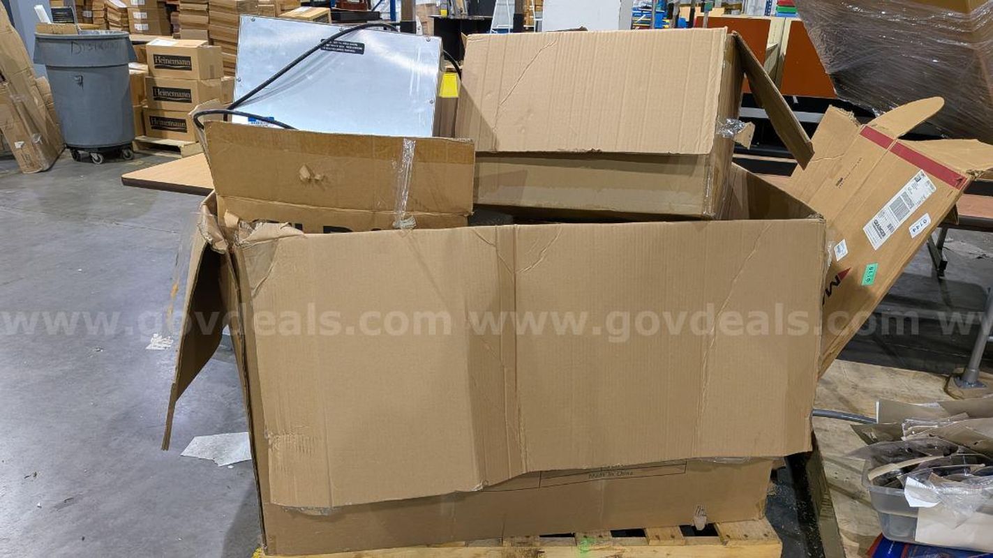 Assorted Dental Training Equipment, Dental Mannequin Heads, Ultrasonic Cleaner, and Miscellaneous Supplies