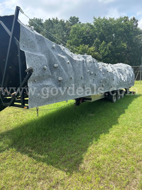 35 Ft EXTREME Rockwall