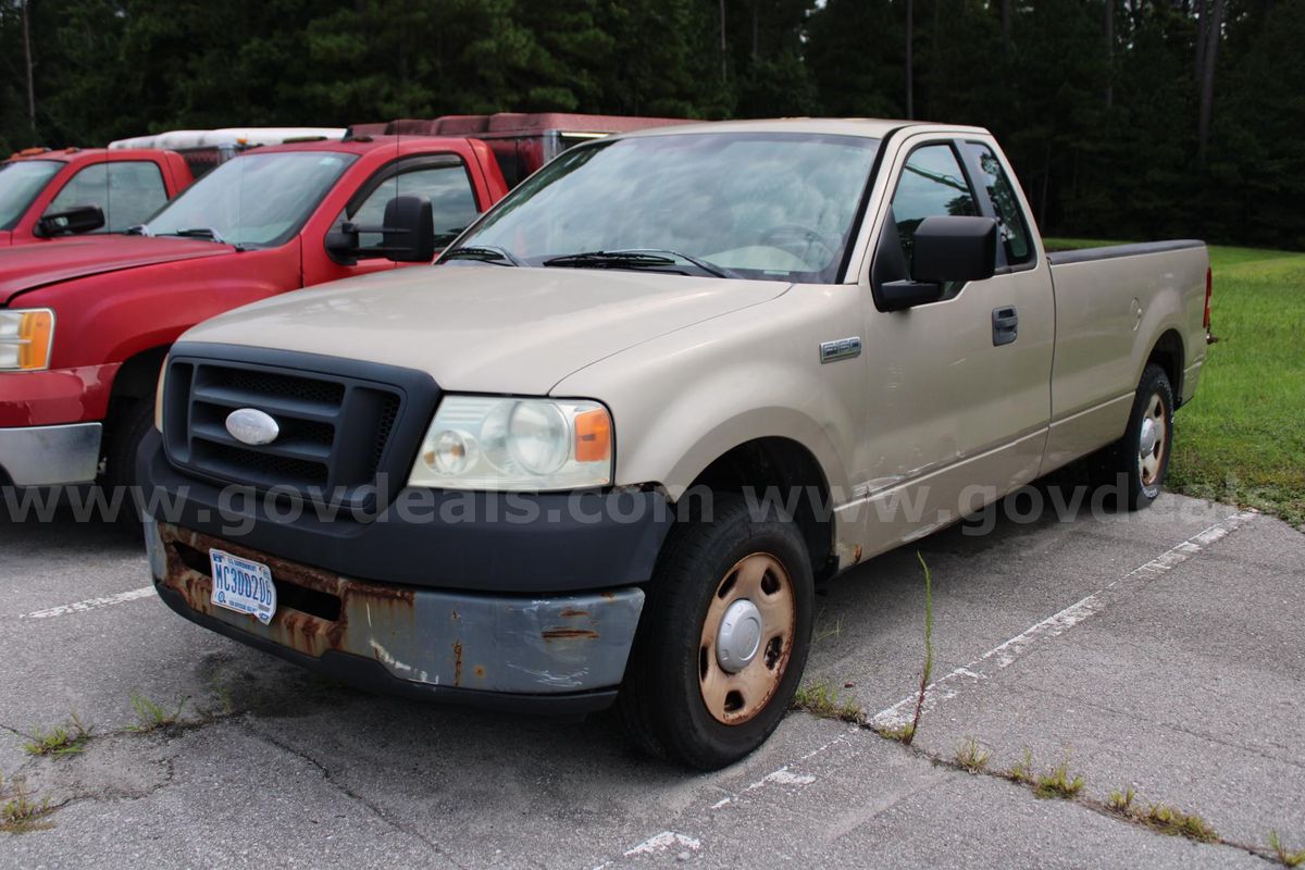 2008 Ford F150 pickup truck