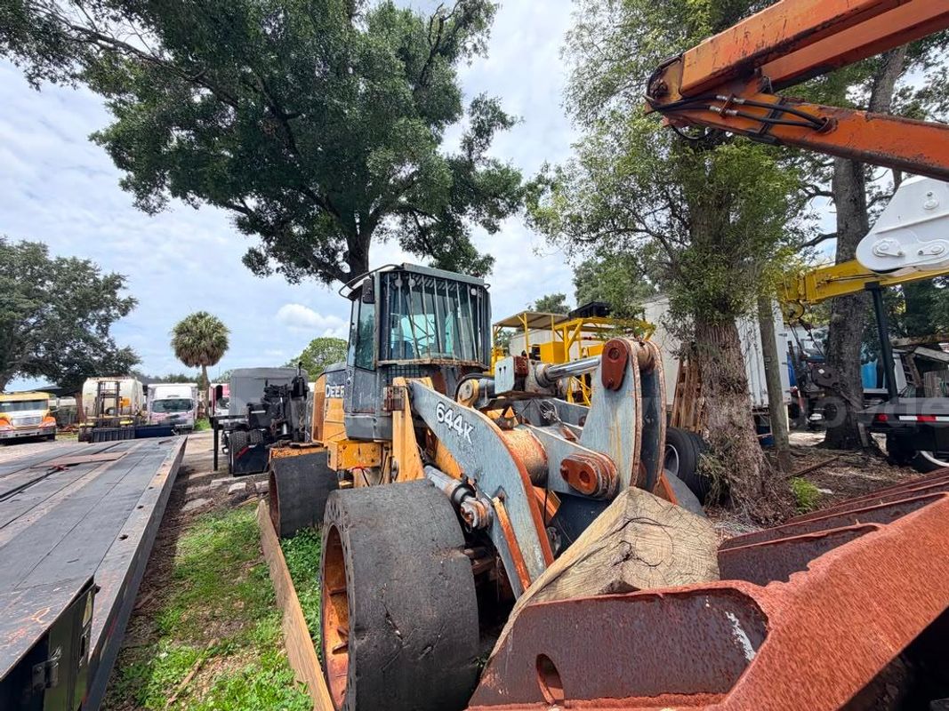 DEERE 644K Wheel Loader