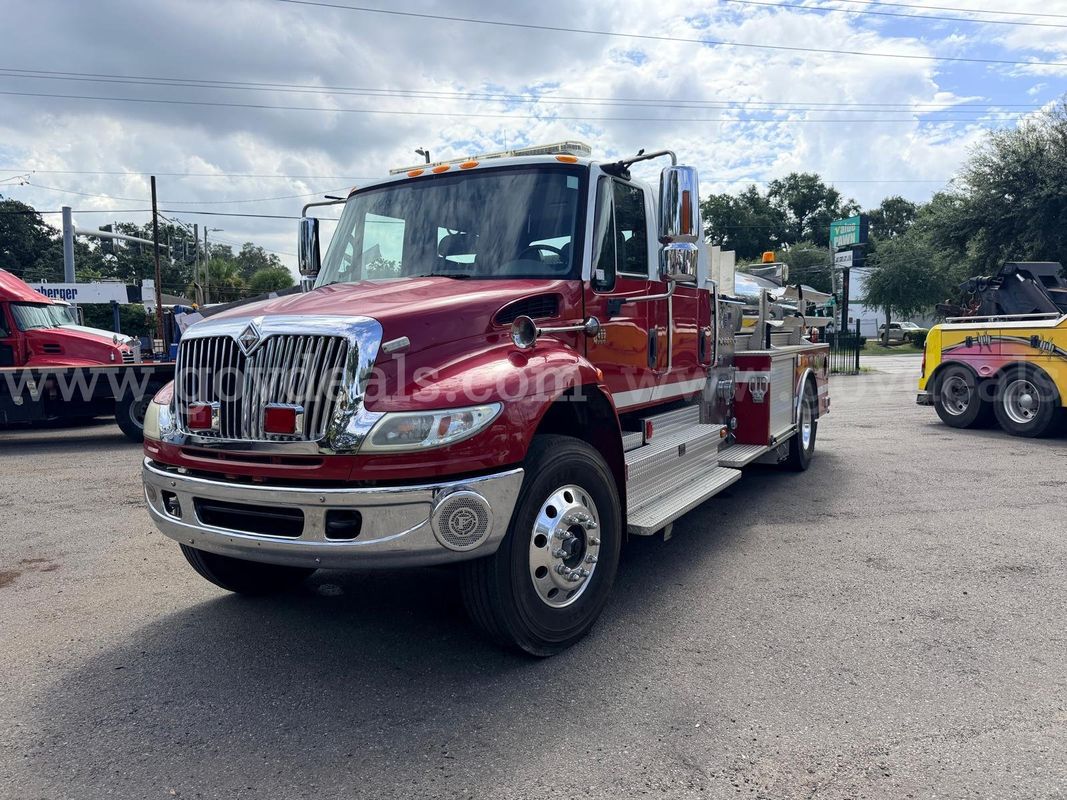 2006 International 4400 FIRE TRUCK